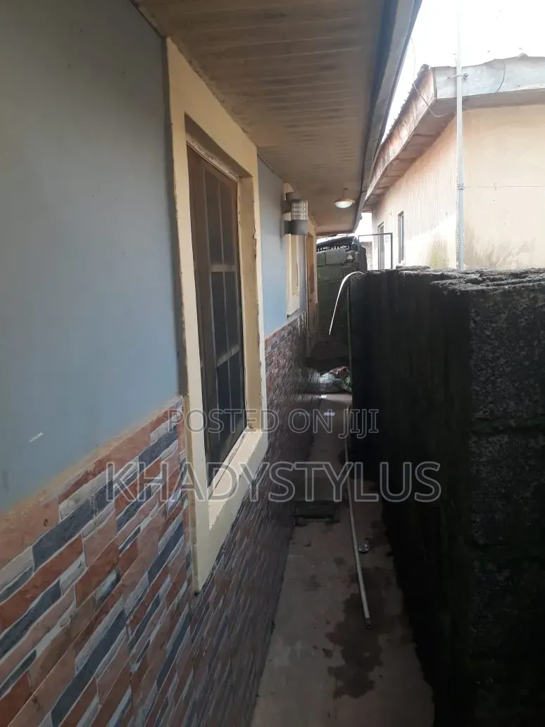 2bdrm Bungalow in Ushafa for sale