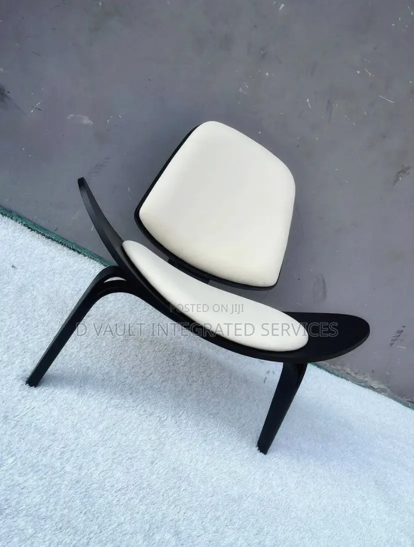 Swan Chair / Balcony Chair