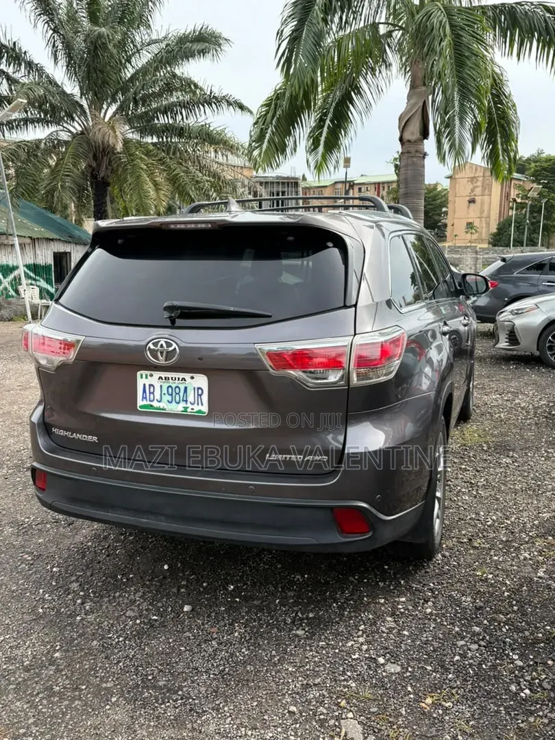 Toyota Highlander 2015