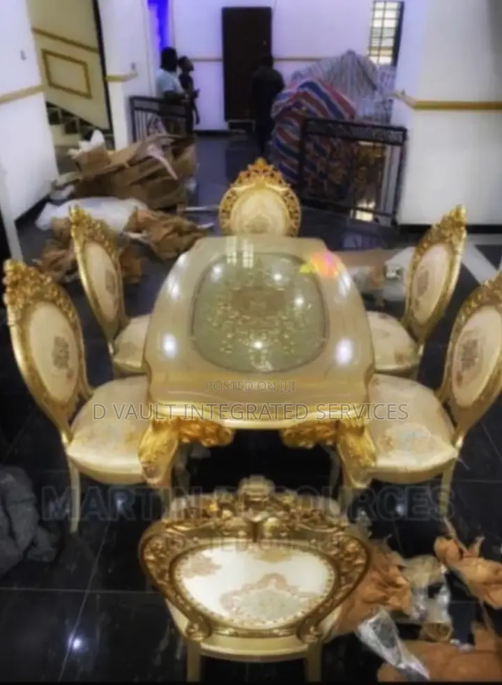 6 Seater Oasis Marble Dining.