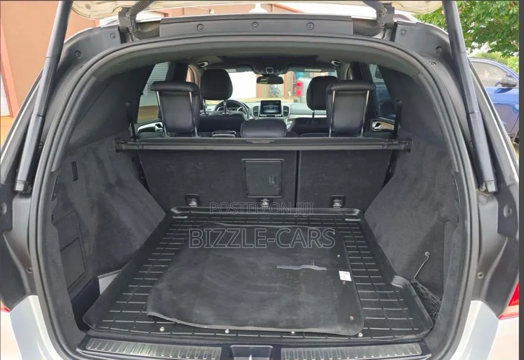 Mercedes-Benz GLE-Class 2018 Silver