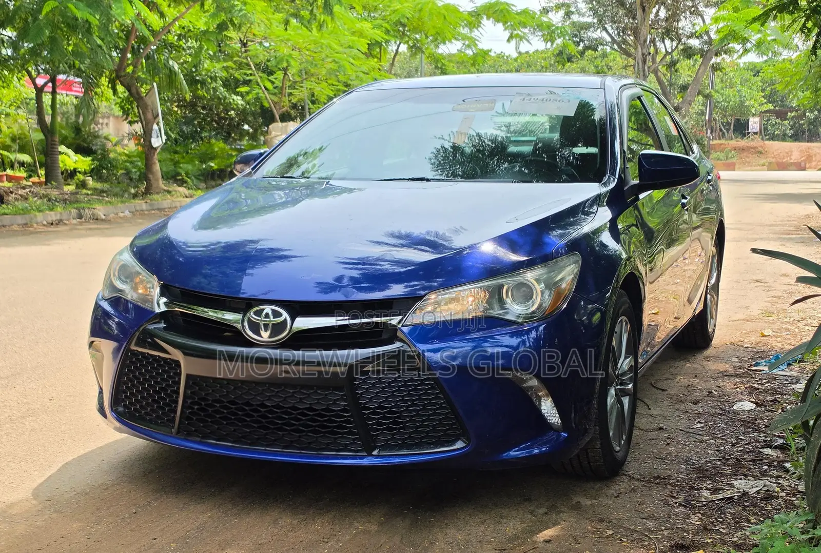 Toyota Camry SE 4dr Sedan (2.5L 4cyl 6A) 2015 Blue