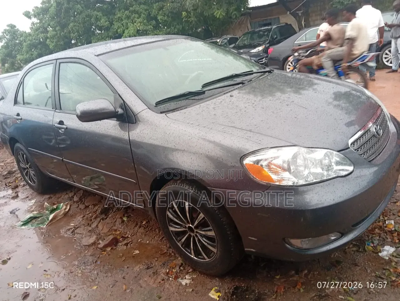 Toyota Corolla 2006 Gray