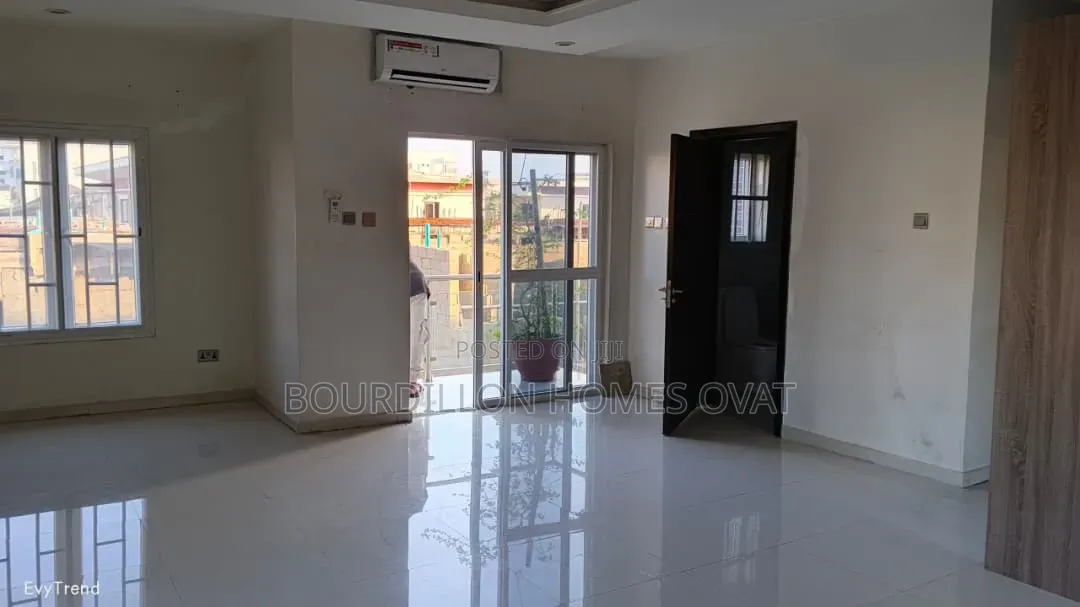4bdrm Duplex in Ikate Lekki Lagos for rent