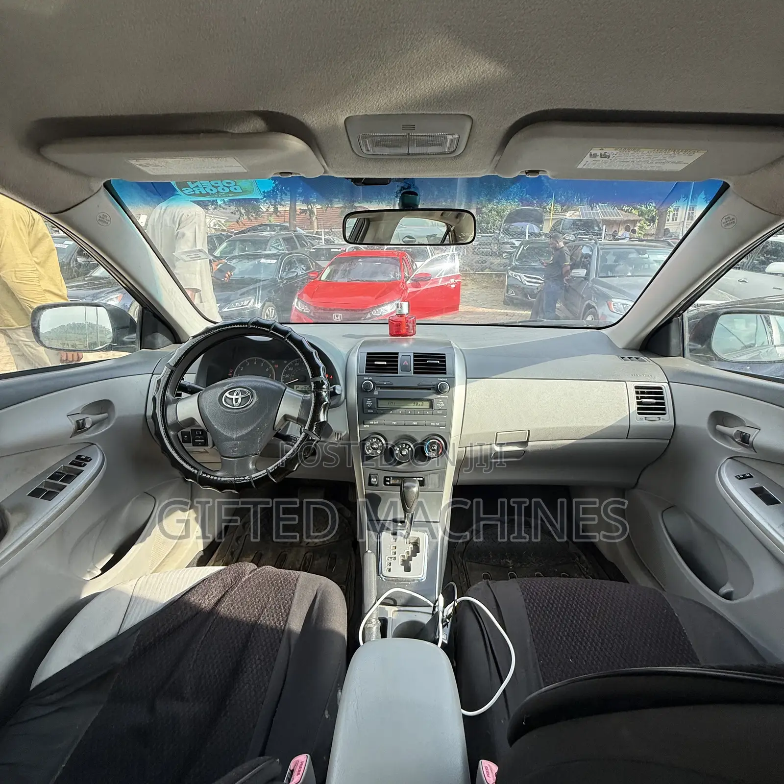 Toyota Corolla 2011 Gray