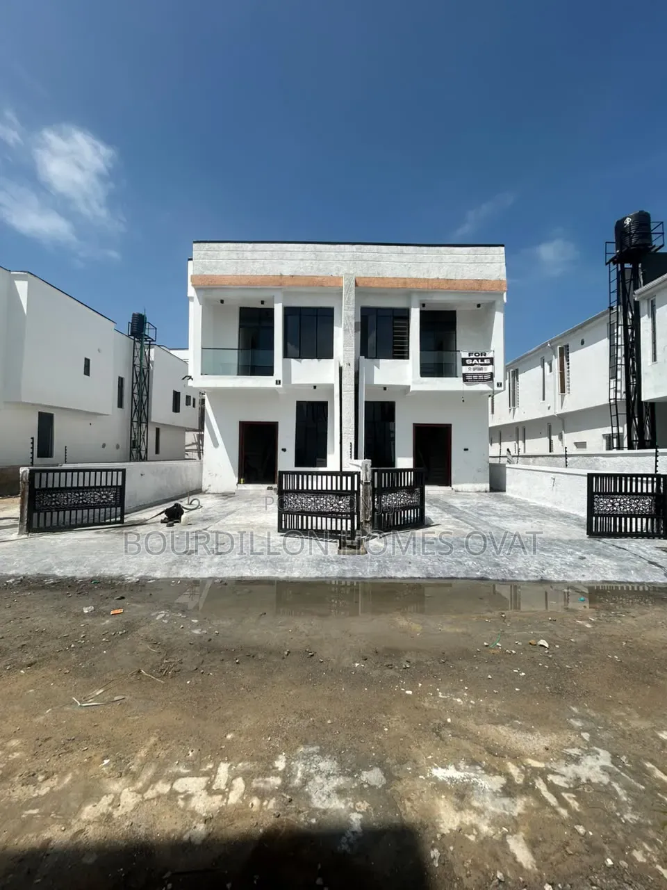 4bdrm Duplex in Ikota Gra Lekki for sale