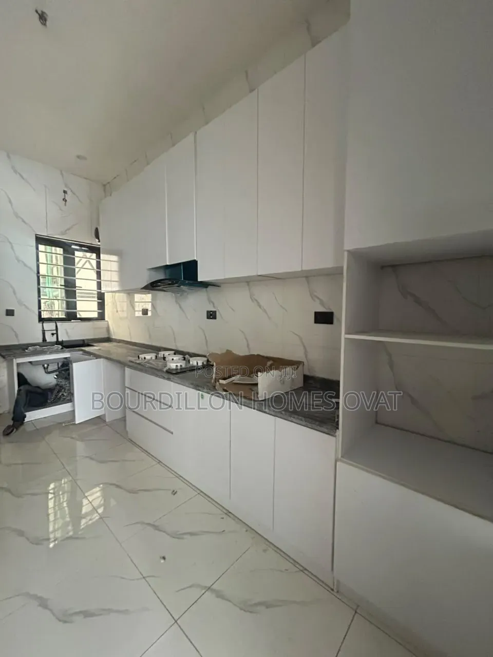4bdrm Duplex in Ikota Gra Lekki for sale
