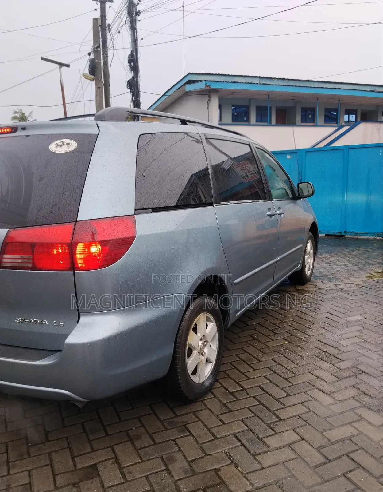 Toyota Sienna 2004 Gray
