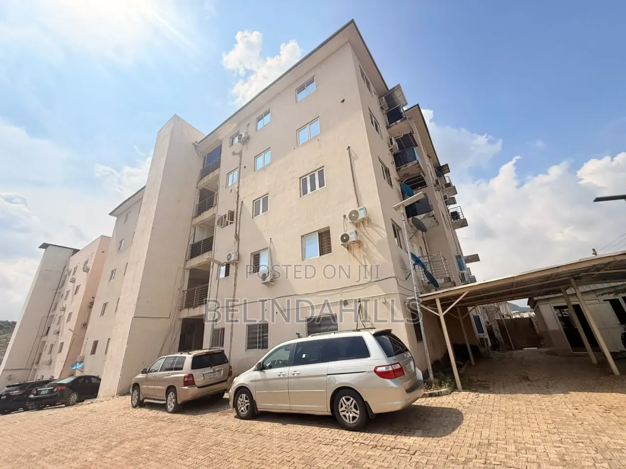 3bdrm Block of Flats in Katampe (Main) for sale