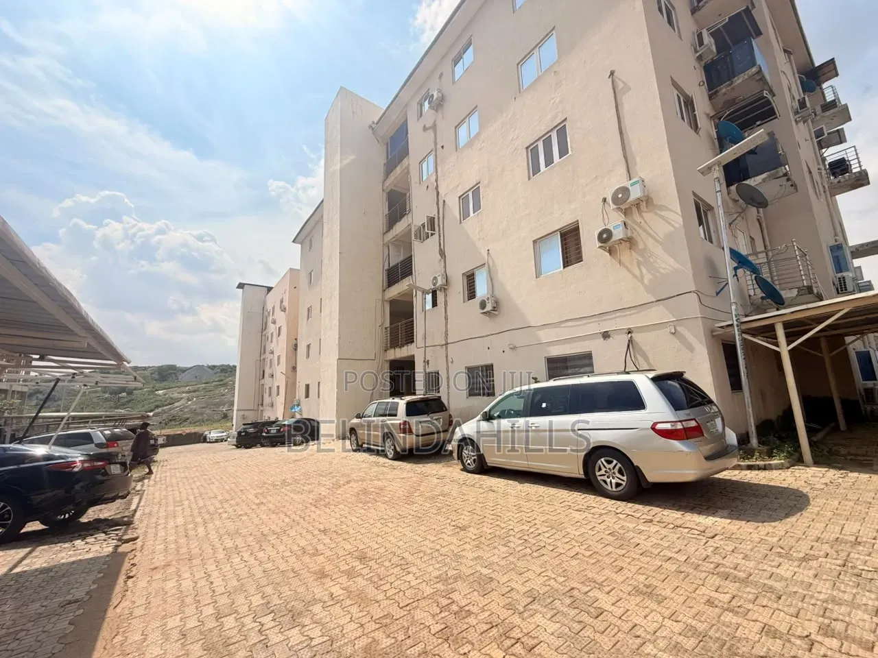 3bdrm Block of Flats in Katampe (Main) for sale