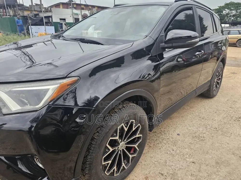 Toyota RAV4 LE AWD (2.5L 4cyl 6A) 2017 Black