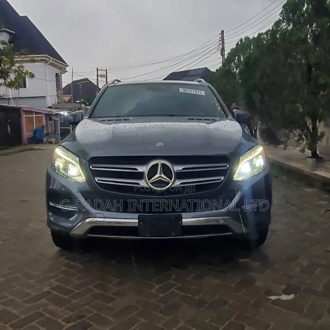 Mercedes-Benz GLE-Class 2018 Gray