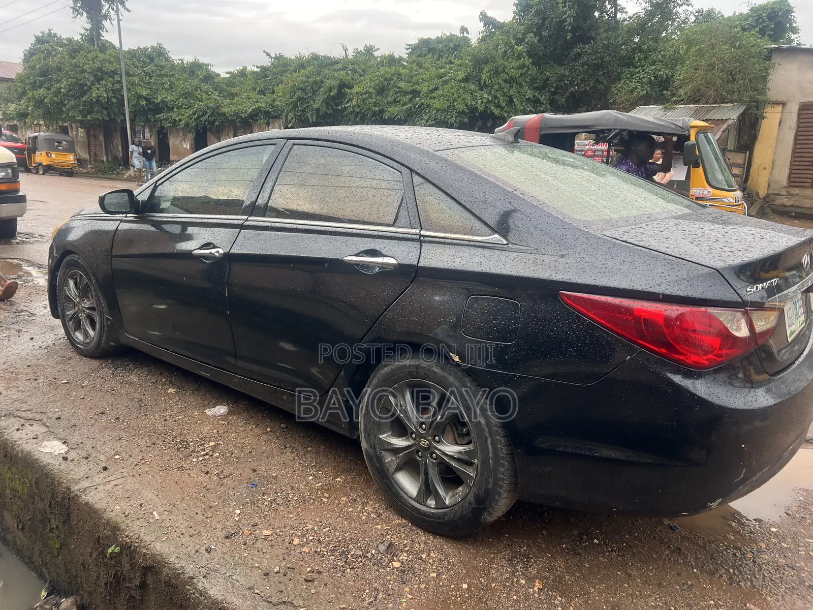 Hyundai Sonata GLS Sedan FWD (2.4L 4cyl 6A) 2012 Black