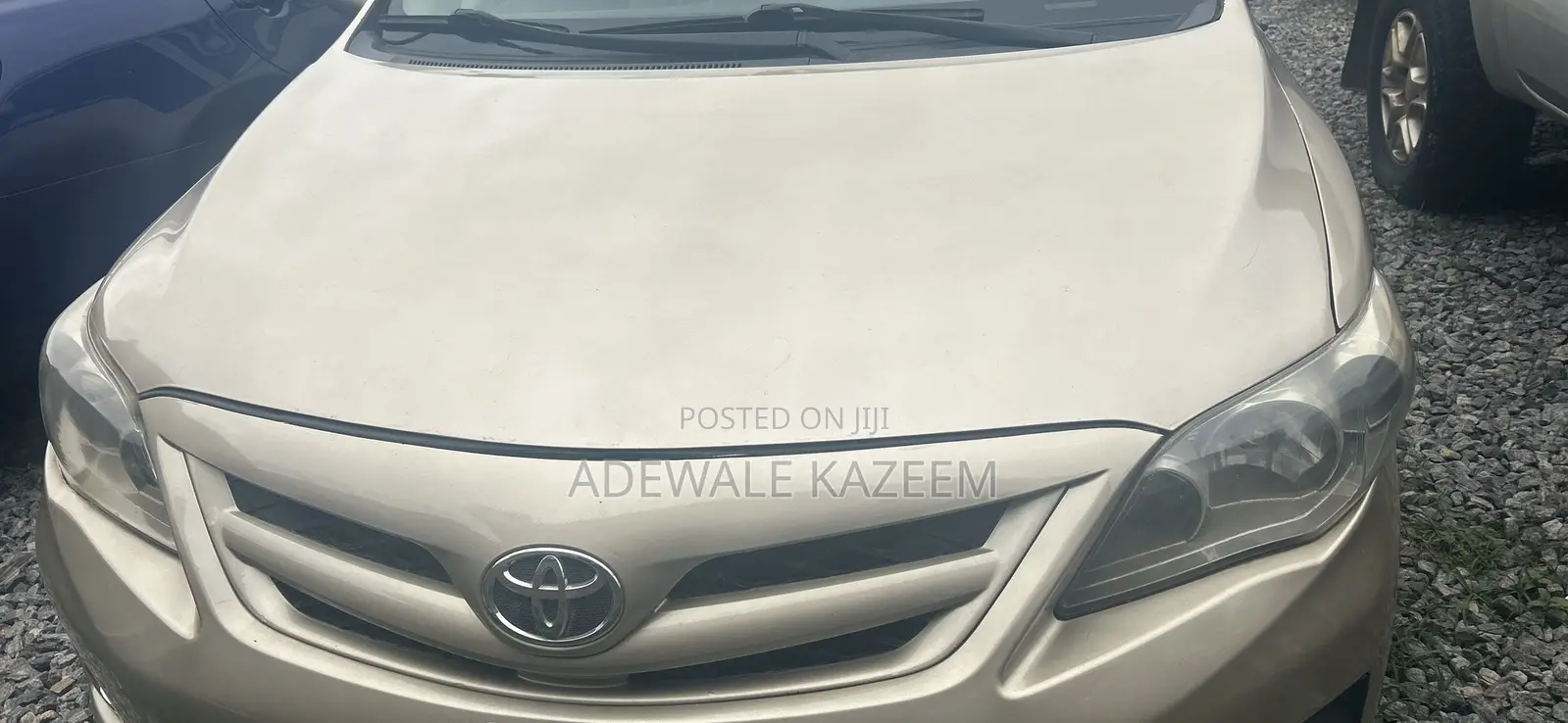 Toyota Corolla L 4dr Sedan (1.8L 4cyl 5M) 2013 Gold