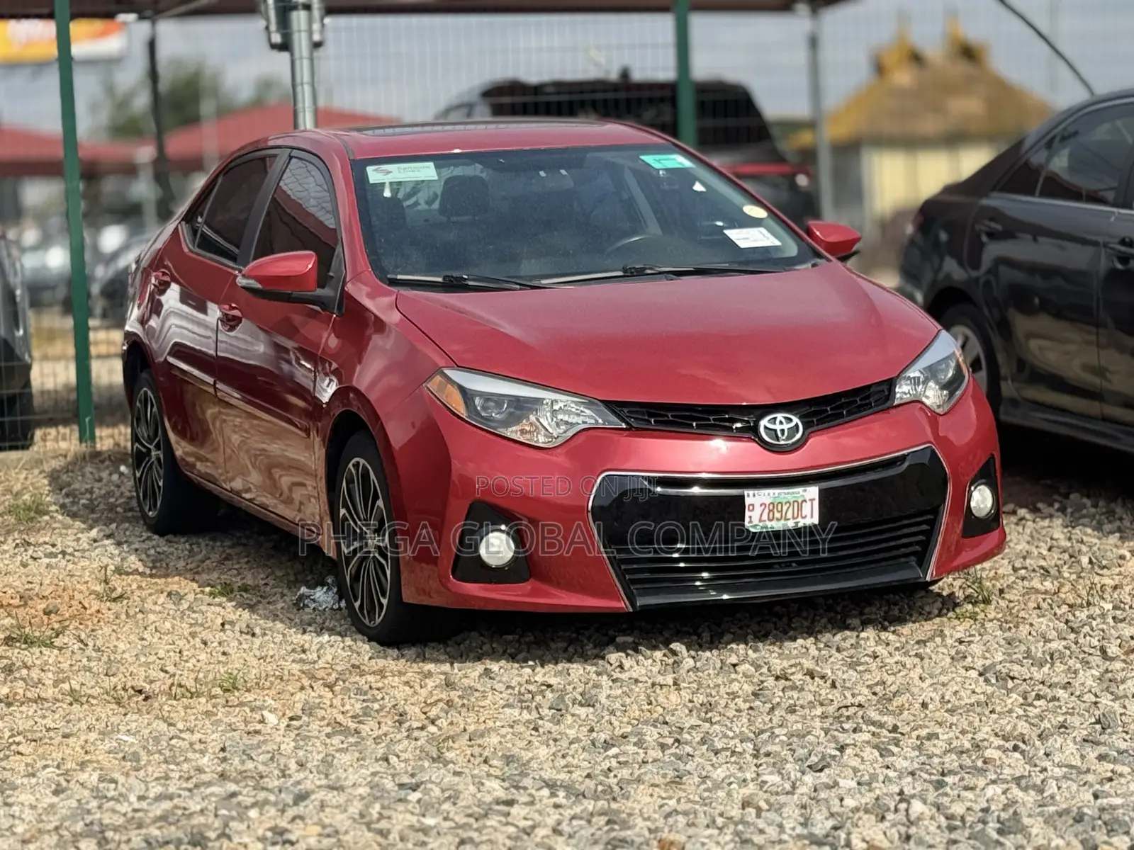 Toyota Corolla S 4dr Sedan (1.8L 4cyl CVT) 2014 Red