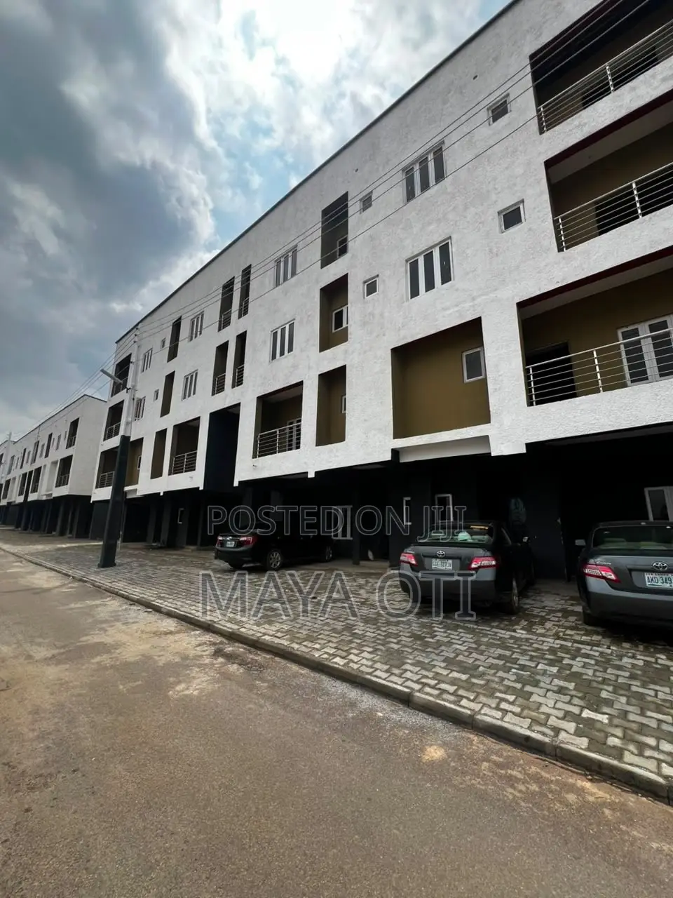 2bdrm Apartment in Paradise Estate, Katampe Extension for sale