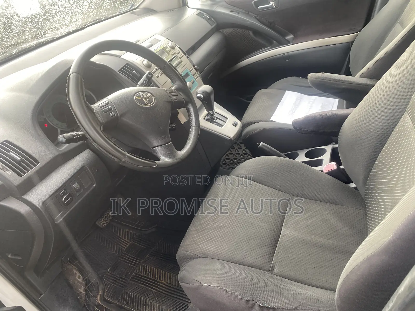 Toyota Corolla Verso 1.8 VVT-i Luna Automatic 2004 Silver