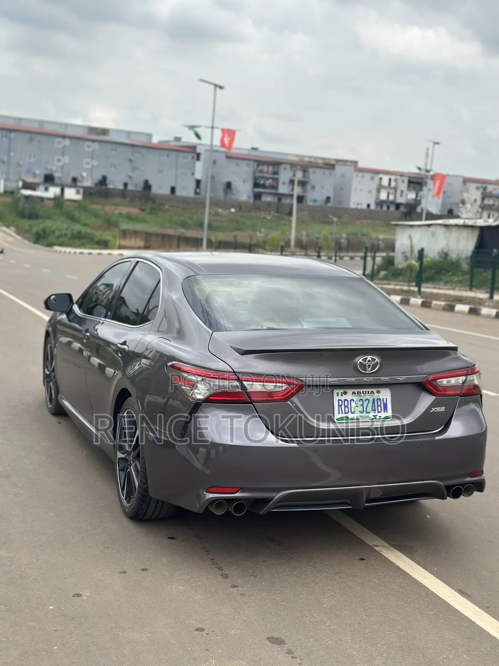 Toyota Camry XSE FWD (2.5L 4cyl 8AM) 2018 Gray