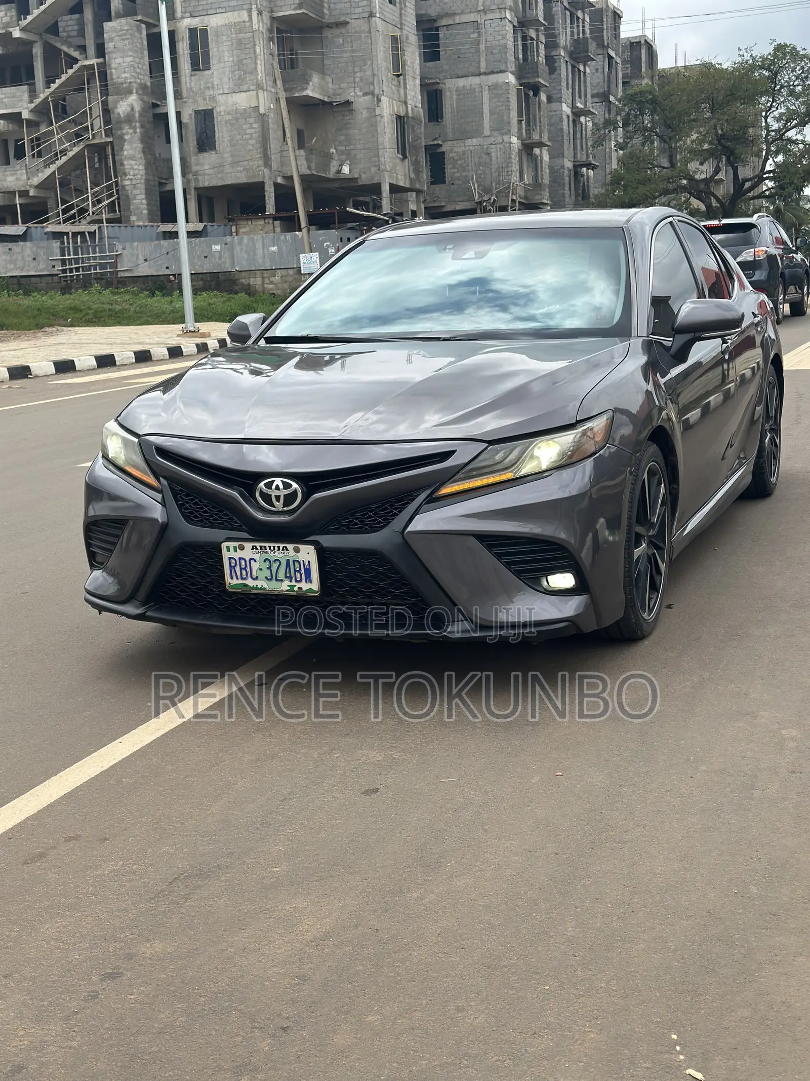 Toyota Camry XSE FWD (2.5L 4cyl 8AM) 2018 Gray