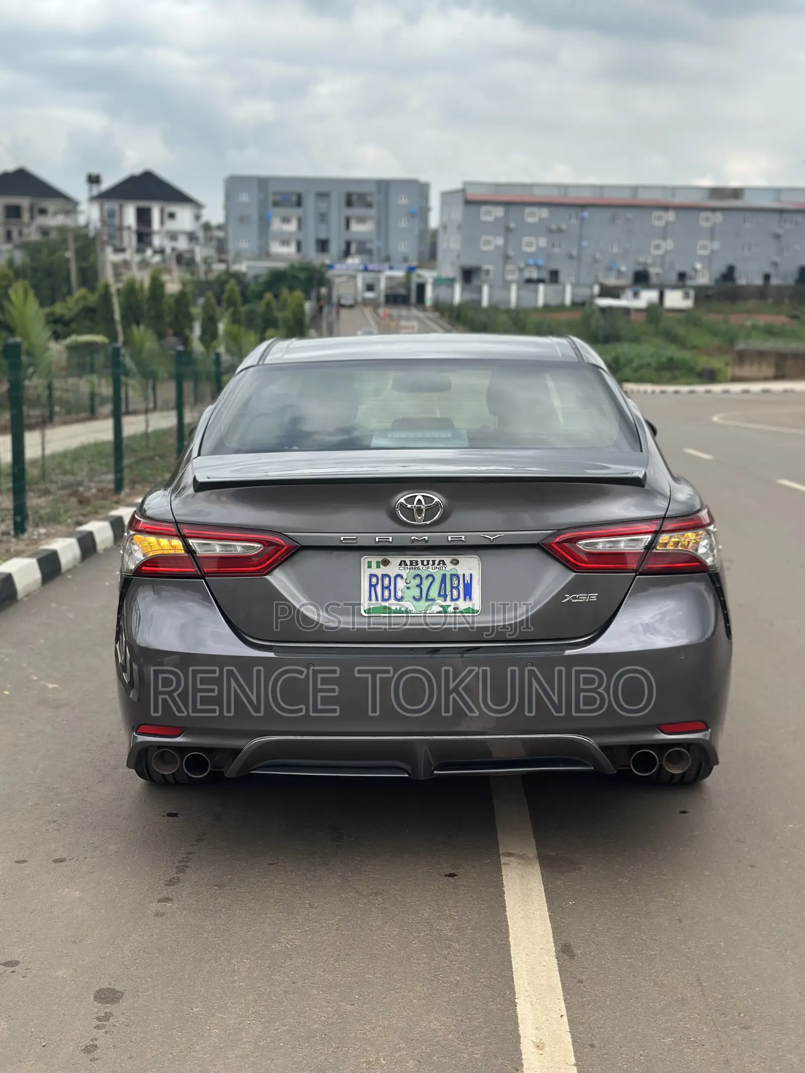 Toyota Camry XSE FWD (2.5L 4cyl 8AM) 2018 Gray