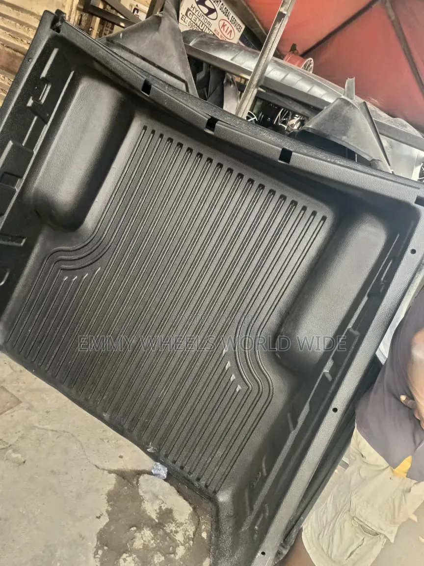 Inner Plastic Bucket for Toyota Hilux ,Tacoma Available in Stock