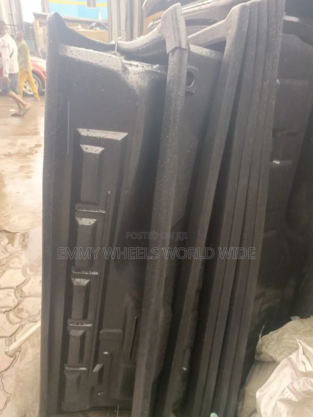 Inner Plastic Bucket for Toyota Hilux ,Tacoma Available in Stock
