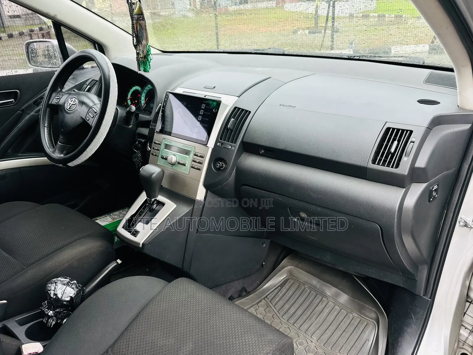 Toyota Corolla Verso 1.8 VVT-i Automatic 2008 Silver