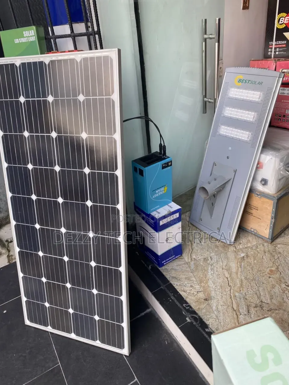 585watts Best Solar Panel