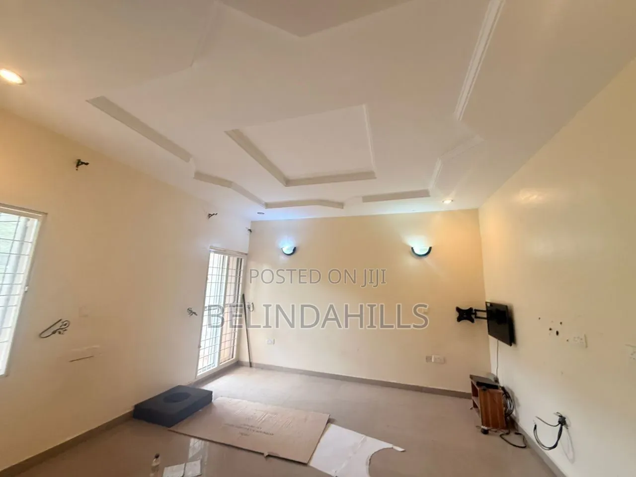 4bdrm Townhouse / Terrace in Apo Resettlement for rent