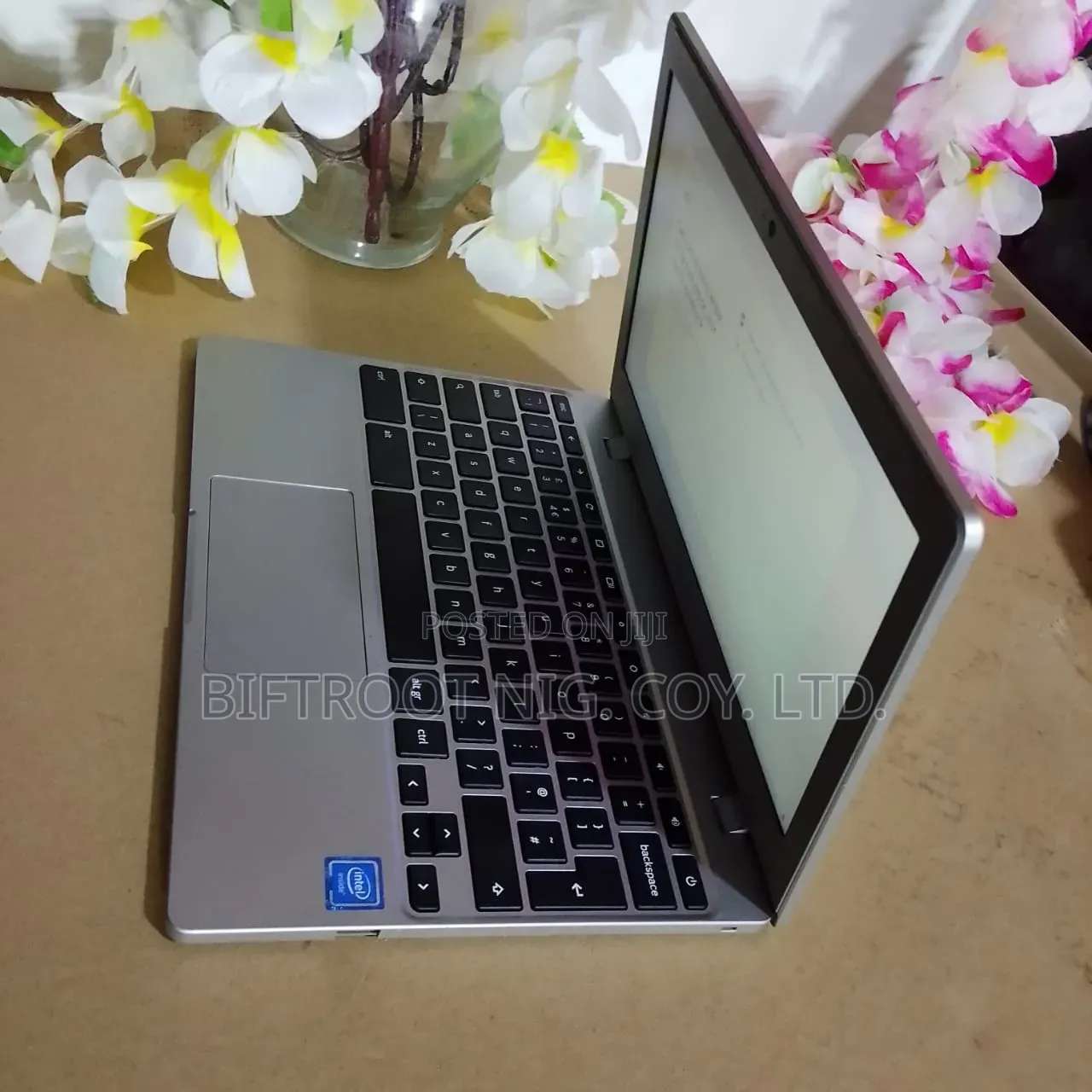 Laptop Samsung Chromebook 3 11 4GB Intel SSD 32GB