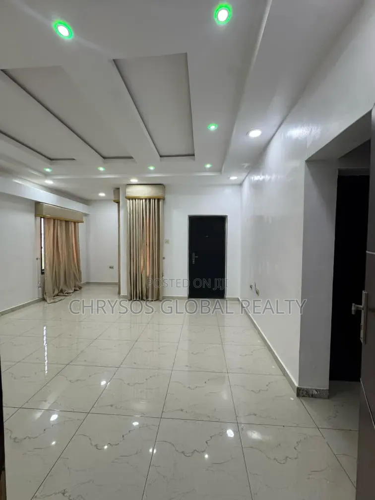 4bdrm Duplex in Lere Adigun Gra, Basorun for rent