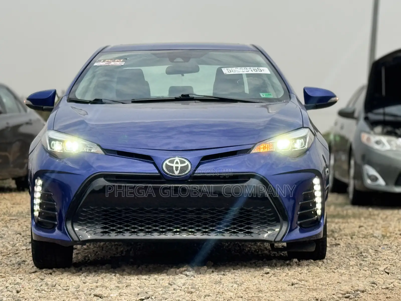 Toyota Corolla SE Special Edition 4dr Sedan (1.8L 4cyl CVT) 2017 Blue