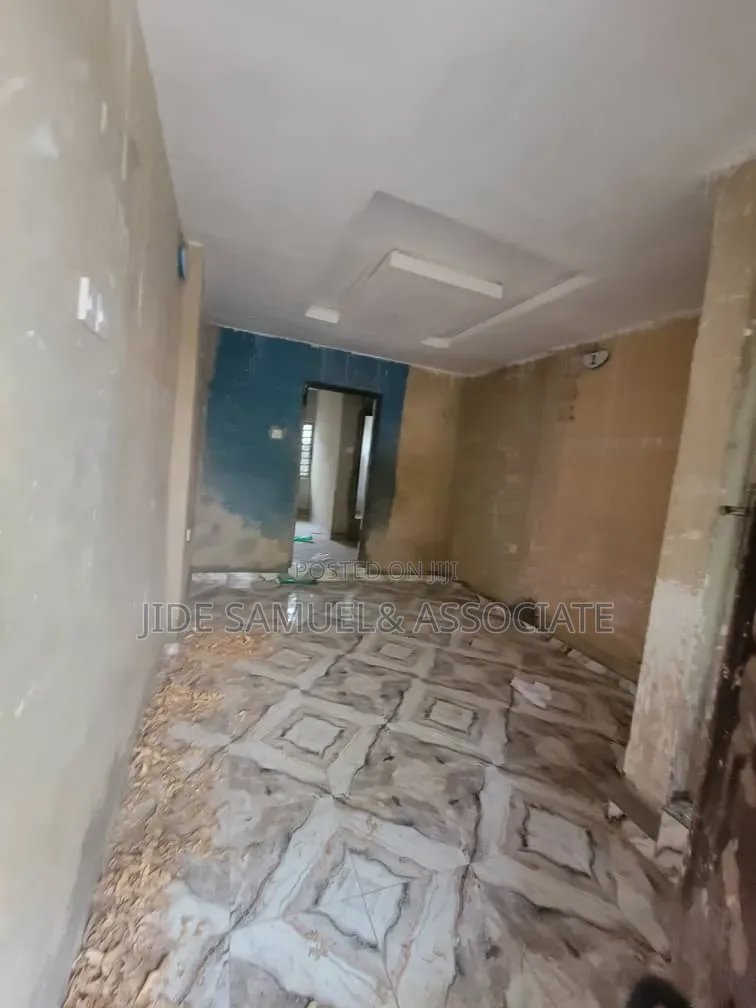 Furnished Mini Flat in Ayobo for rent
