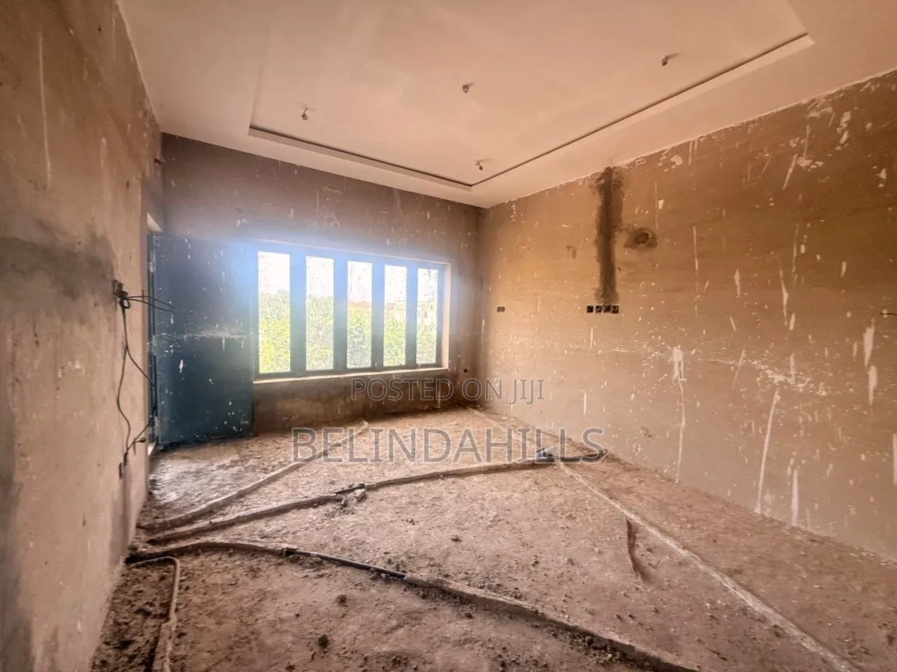 4bdrm Townhouse/Terrace in Jahi for sale