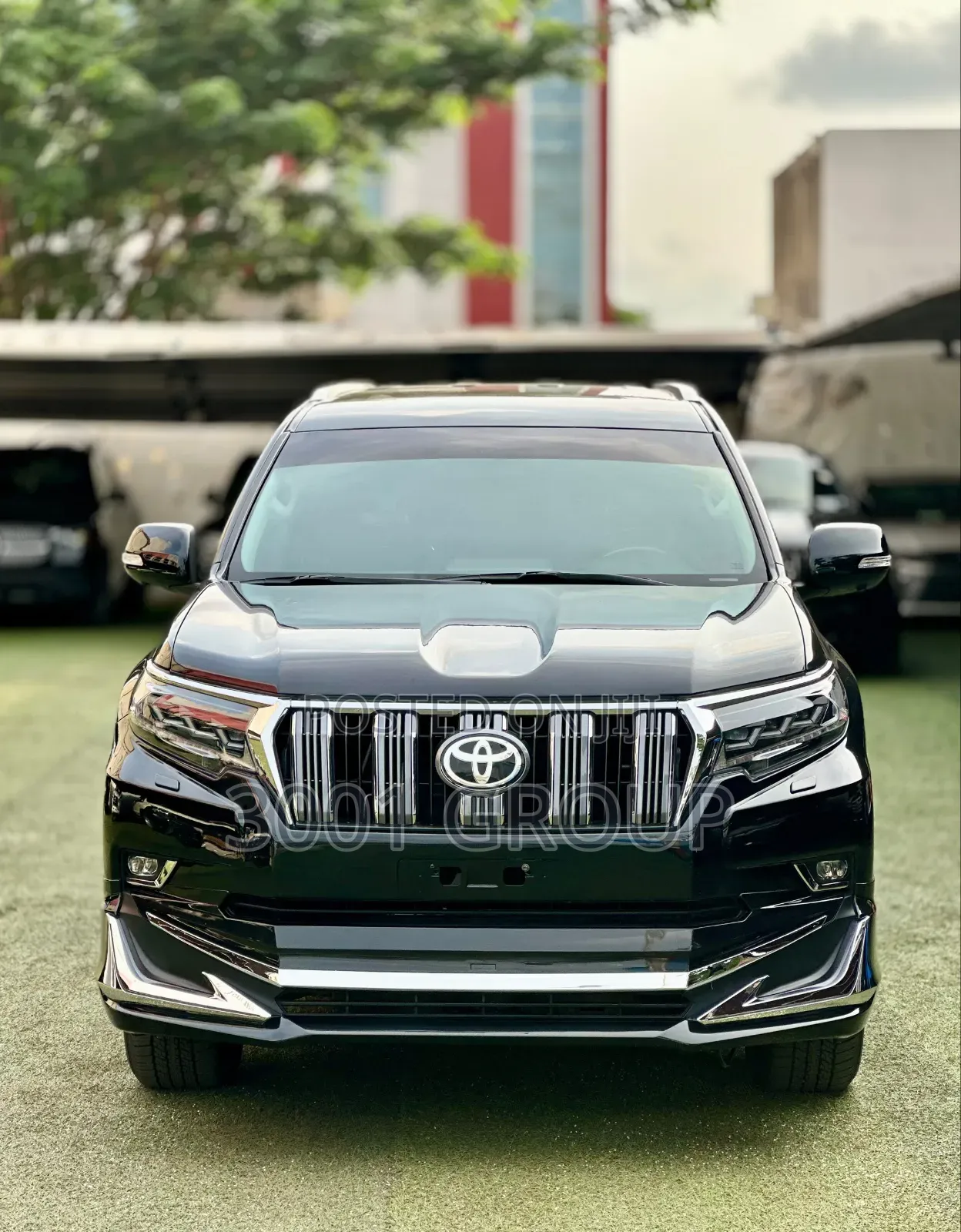 Toyota Land Cruiser Prado 2022 Black
