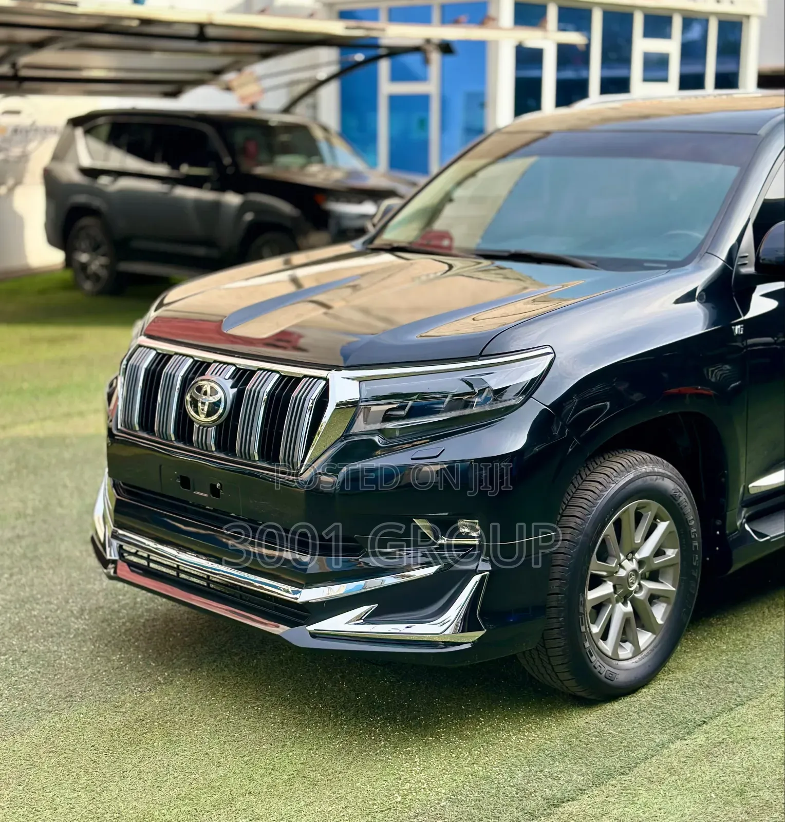 Toyota Land Cruiser Prado 2022 Black