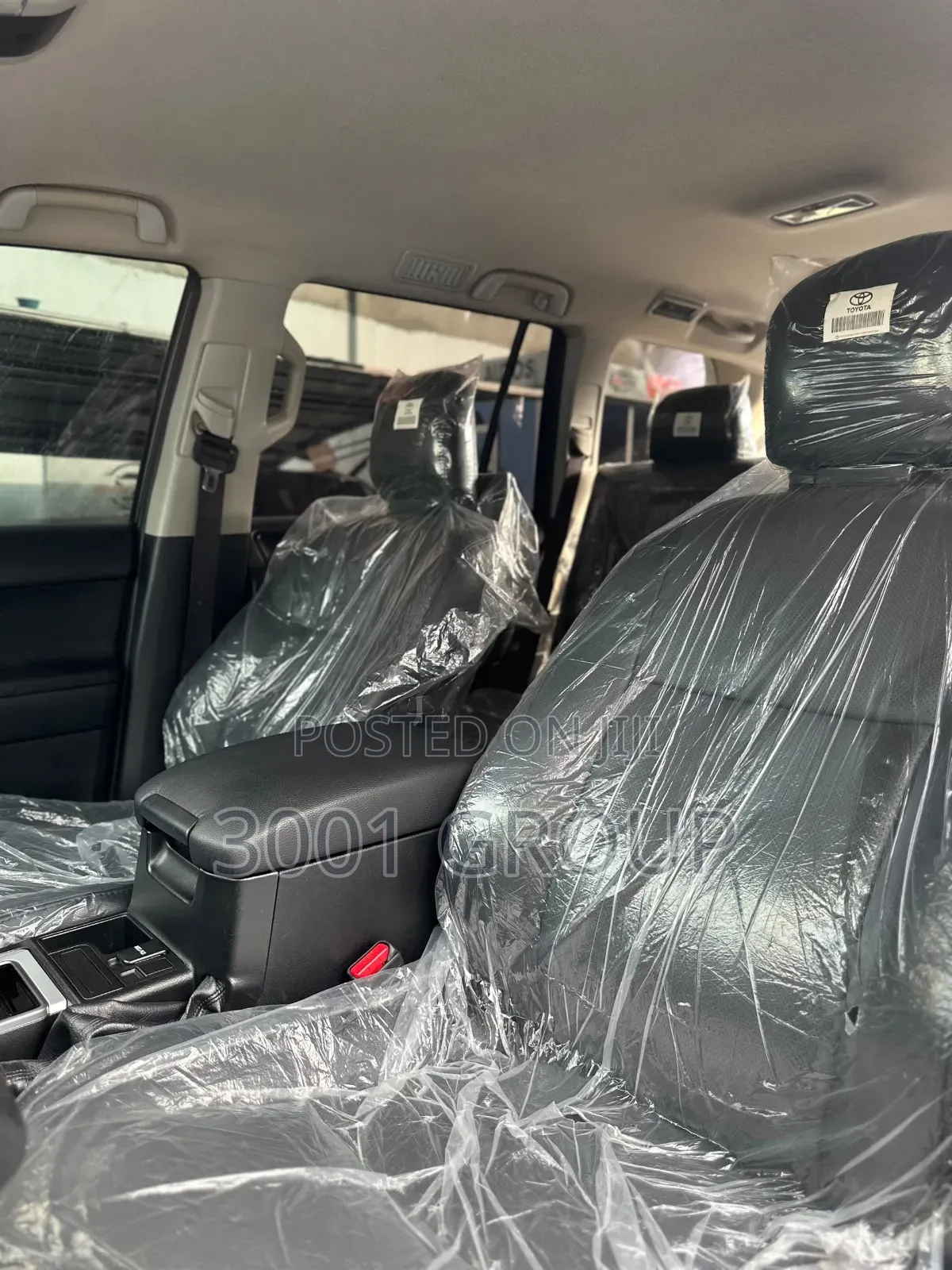 Toyota Land Cruiser Prado 2022 Black