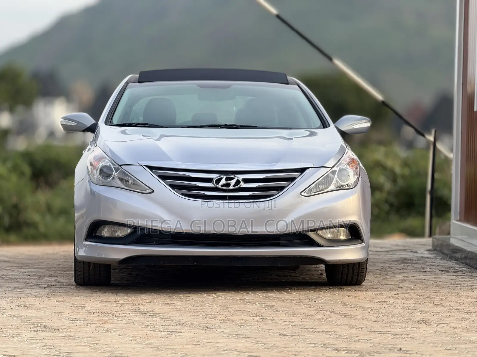 Hyundai Sonata Limited 4dr Sedan (2.4L 4cyl 6A) 2014 Silver