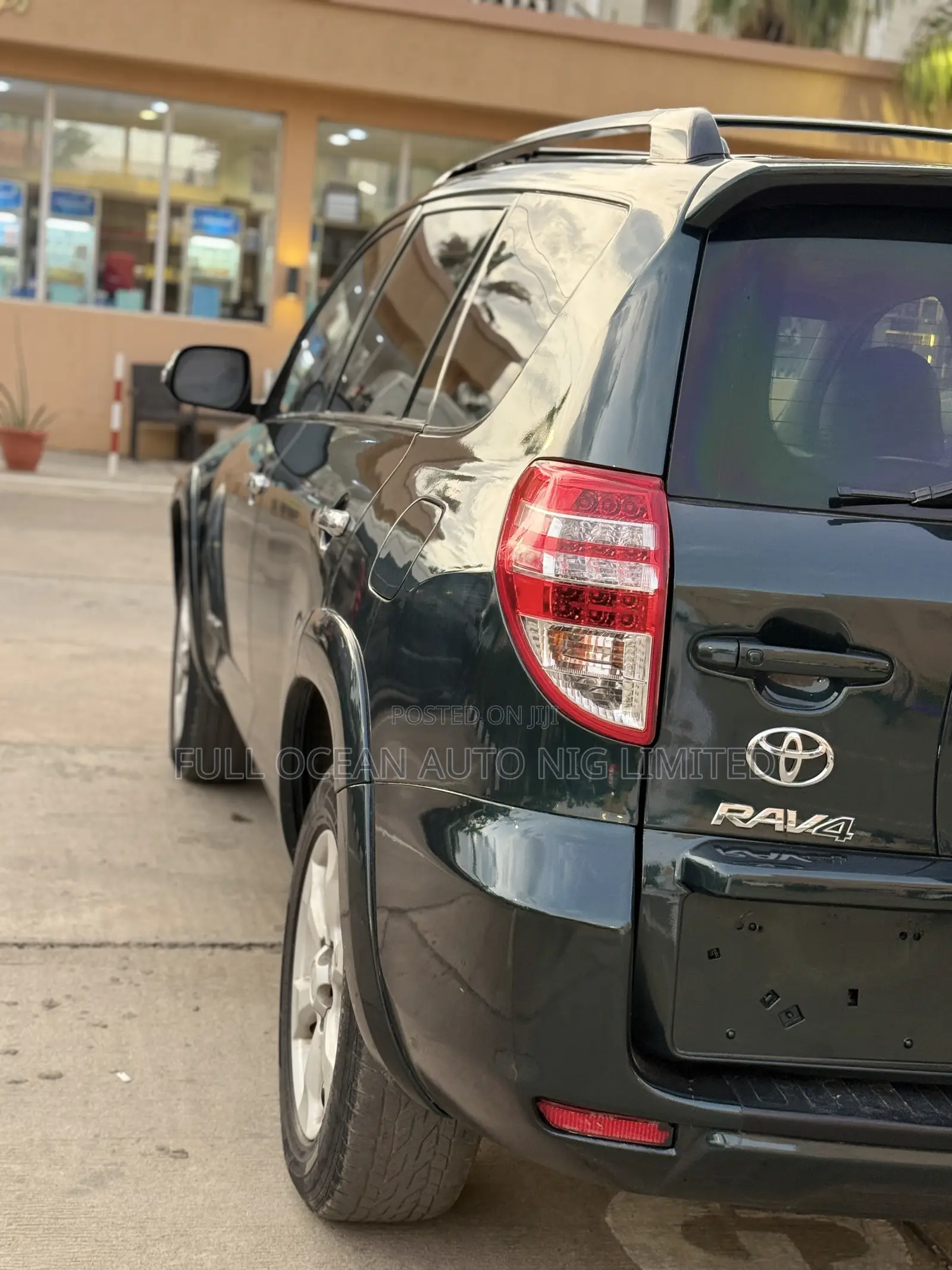 Toyota RAV4 2013 Green