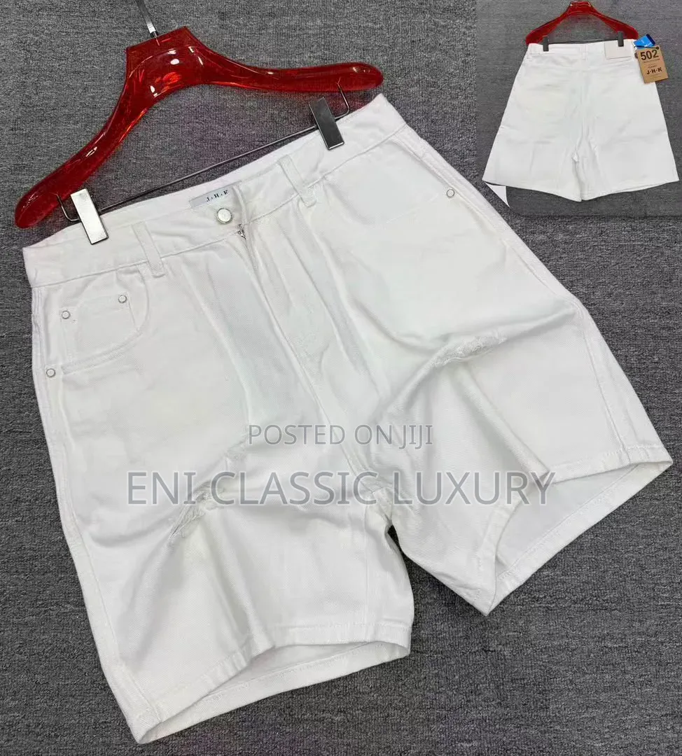 High Demand Luxury Men's Cargo Short Best Quality Well Branded
