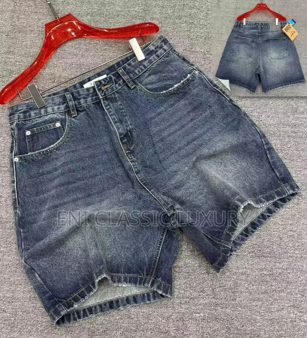 High Demand Luxury Men's Cargo Short Best Quality Well Branded