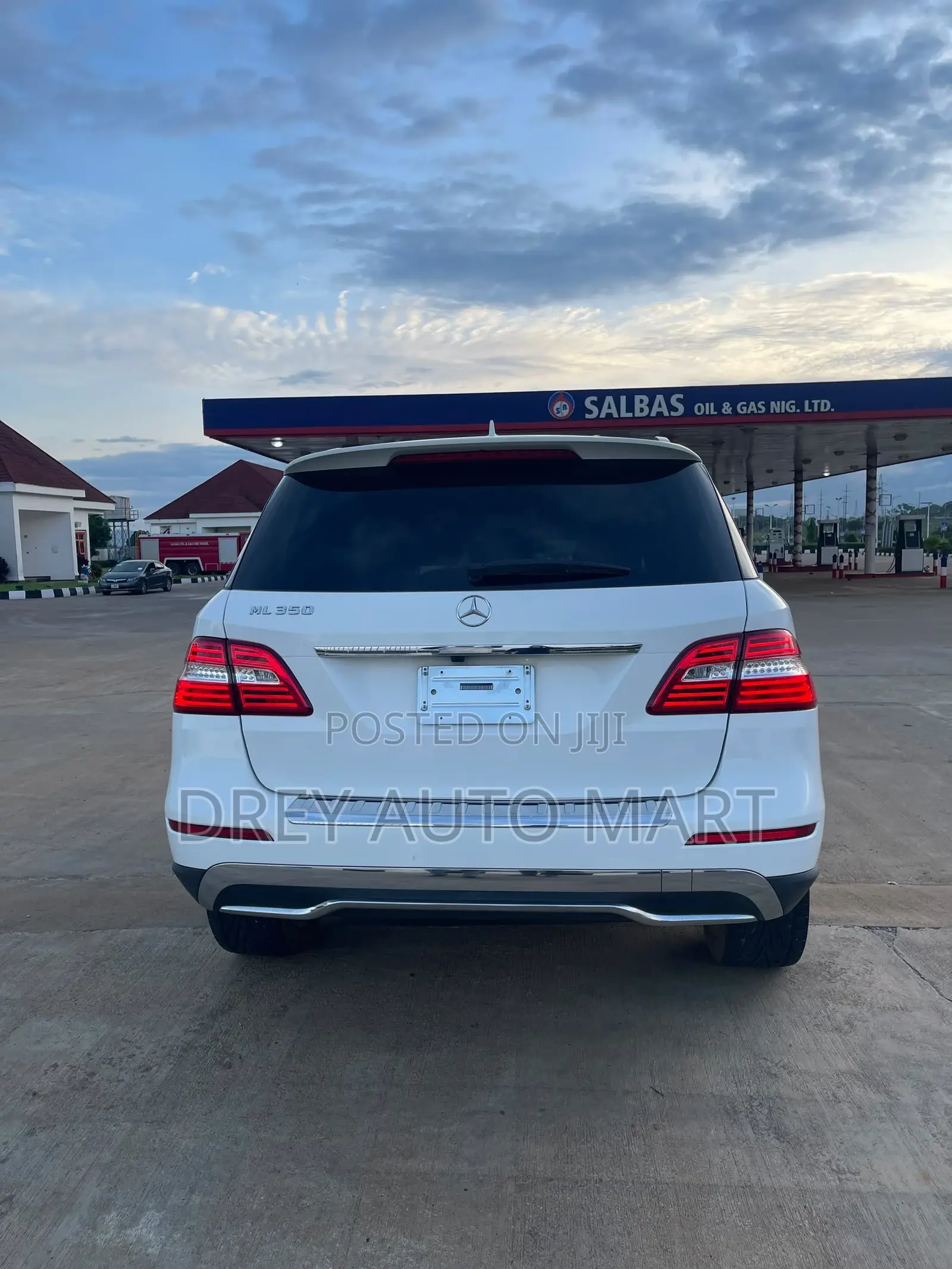 Mercedes-Benz M Class ML350 4dr SUV (3.5L 6cyl 7A) 2014 White