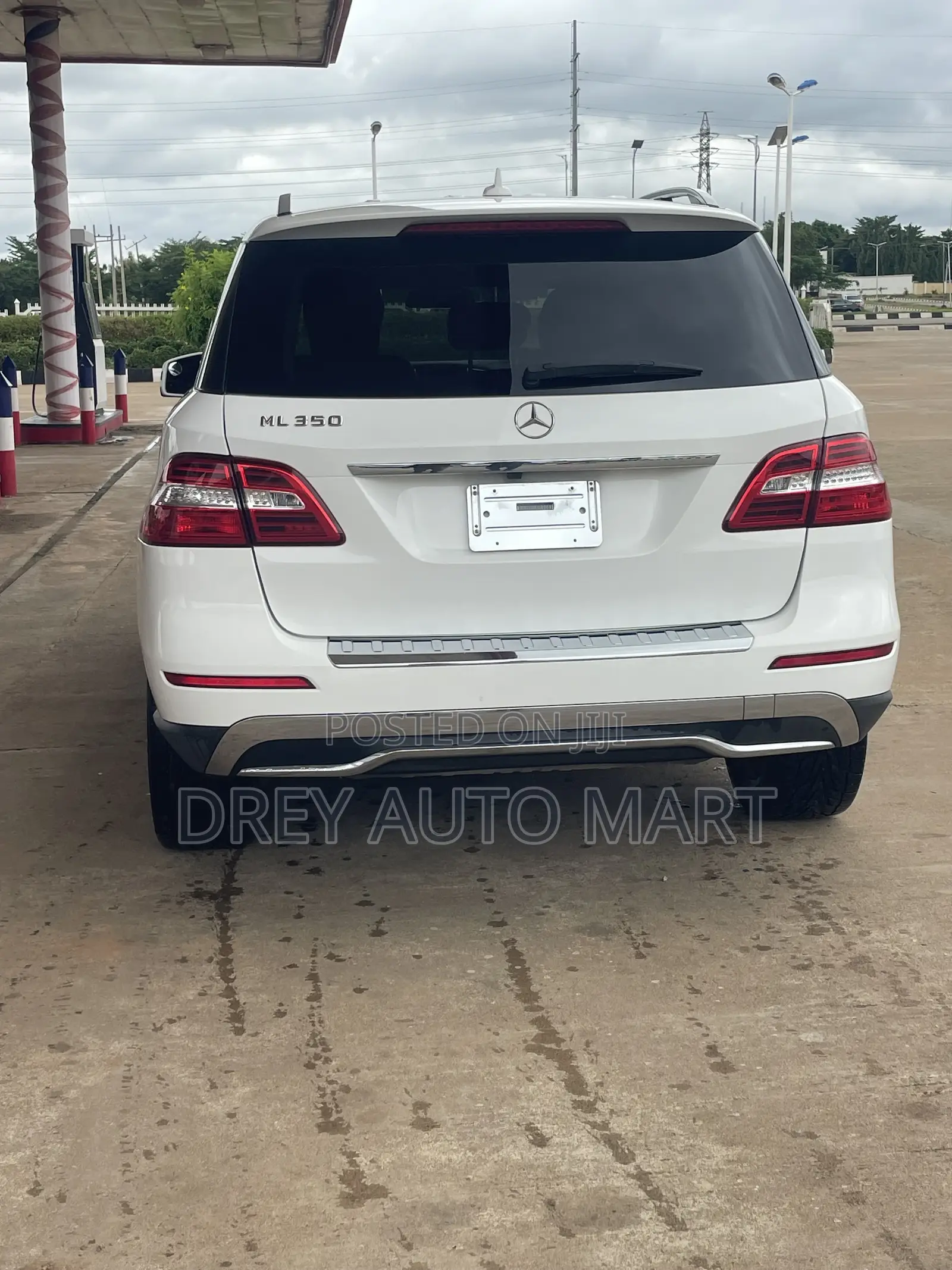 Mercedes-Benz M Class ML350 4dr SUV (3.5L 6cyl 7A) 2014 White