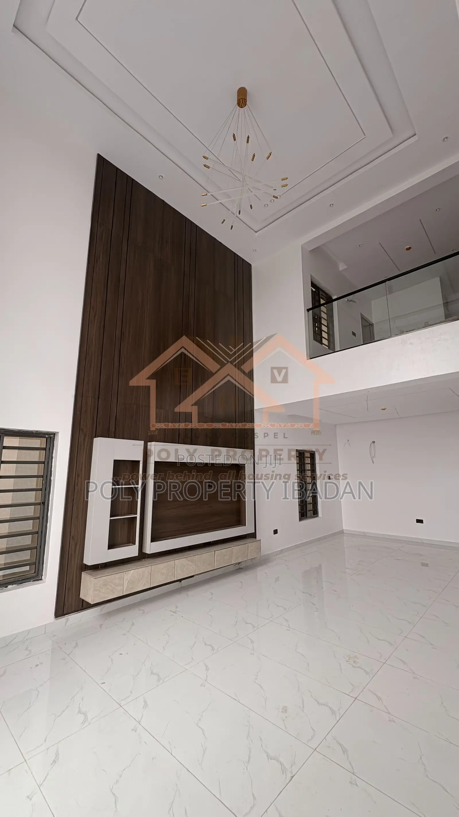 4bdrm Penthouse in Carlton Gate Estate, Ibadan for sale