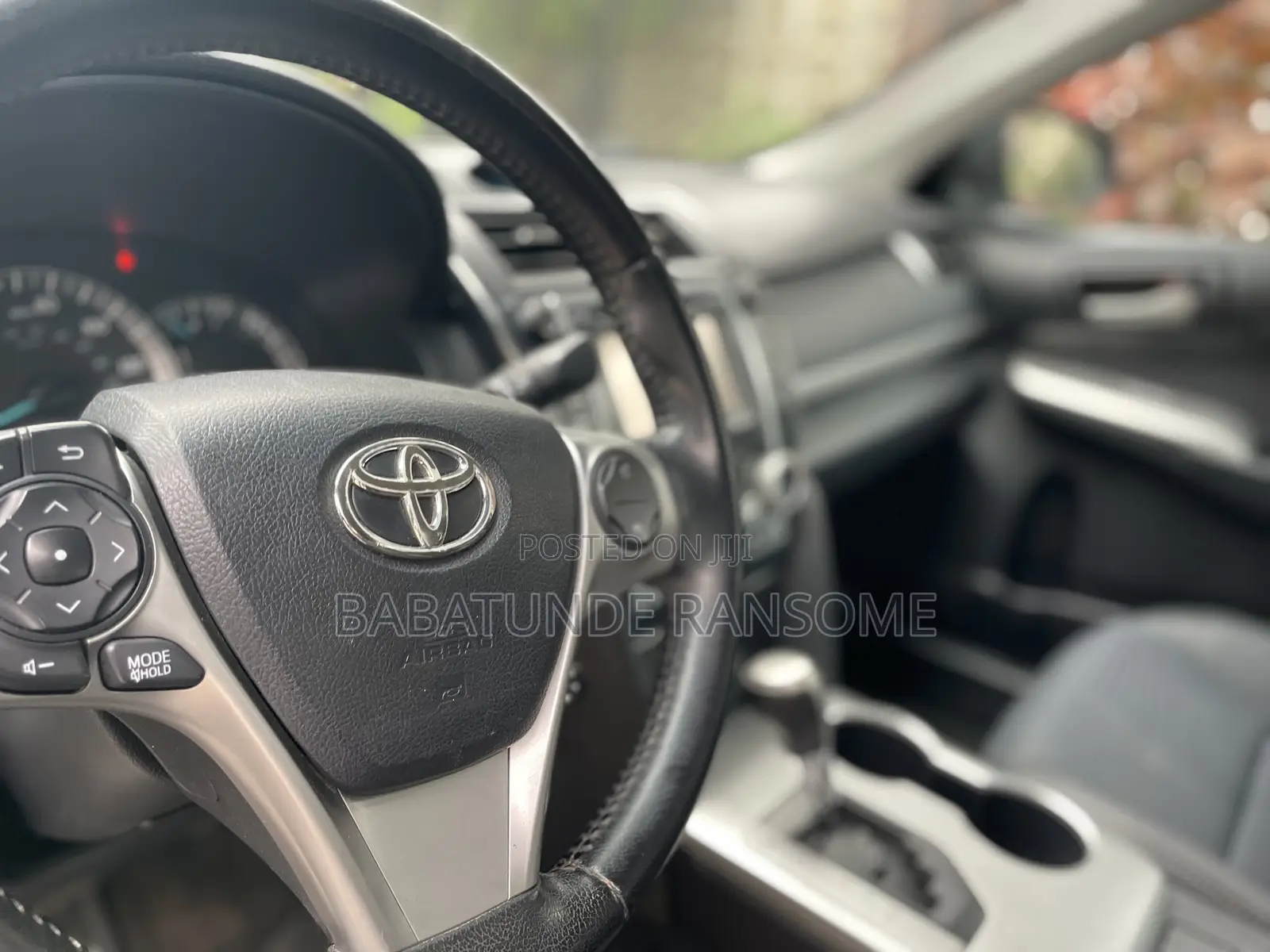 Toyota Camry SE 4dr Sedan (2.5L 4cyl 6A) 2014 Silver