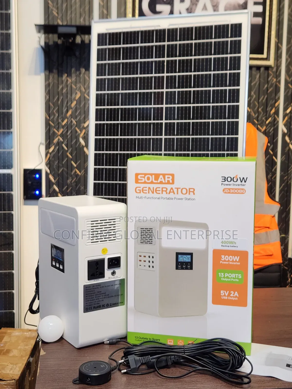 300W Emergency Solar Generator With 50W Panel DC Bulb