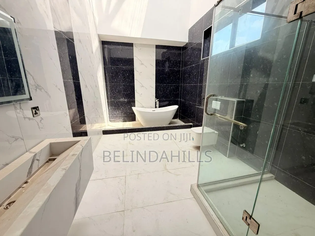 5bdrm Duplex in Katampe Extension for sale