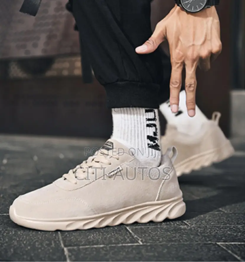 Classic Sneaker Canvas