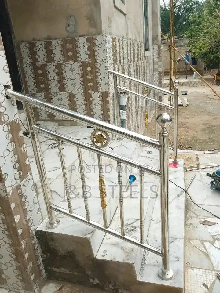 Super Gold Design