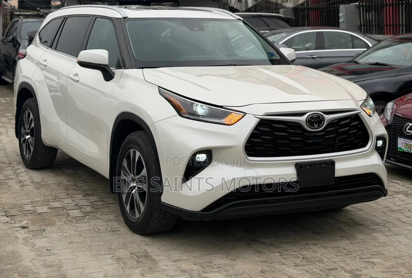 Toyota Highlander XLE 2021 White